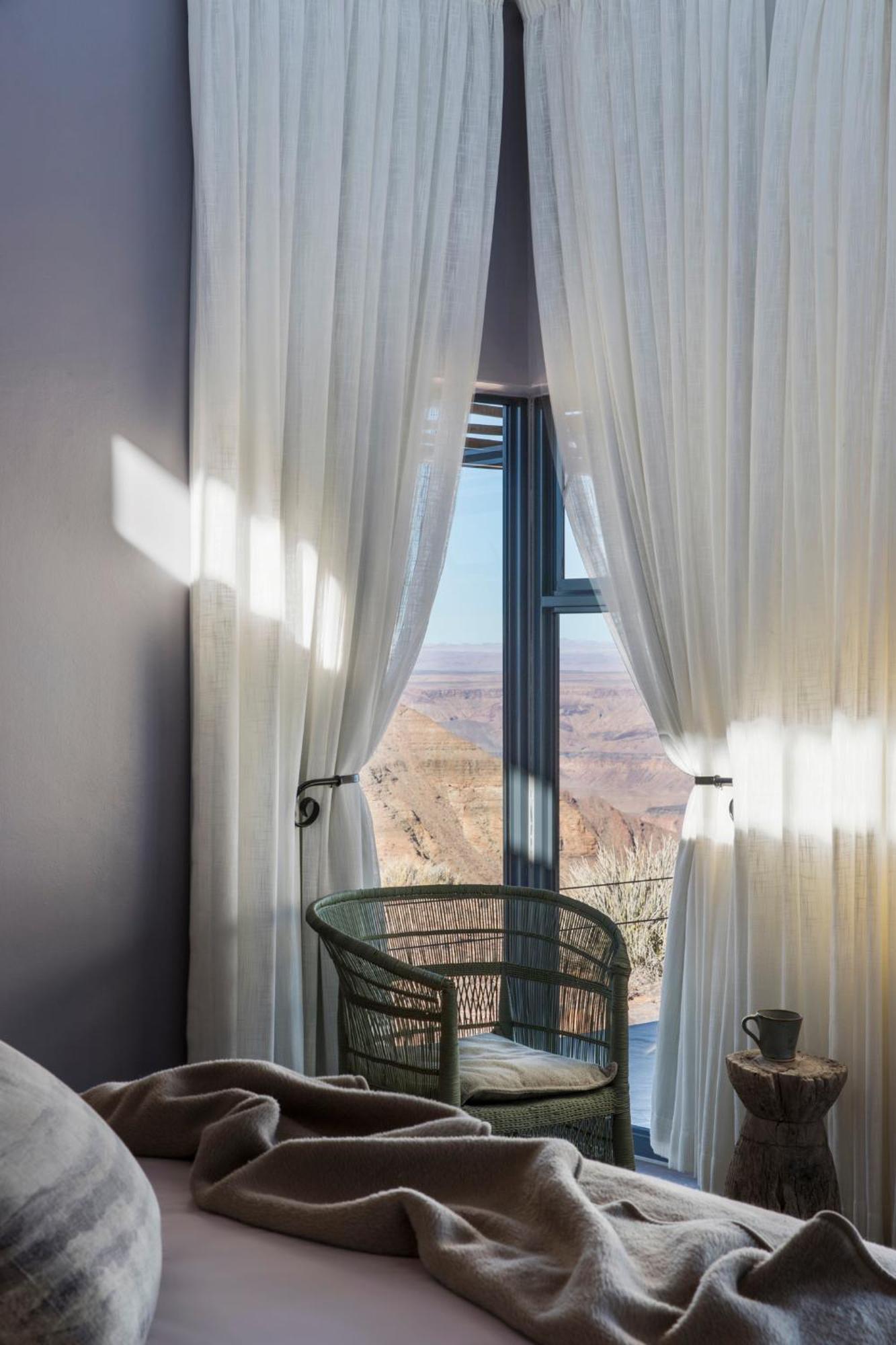 Fish River Lodge Ariamab Экстерьер фото